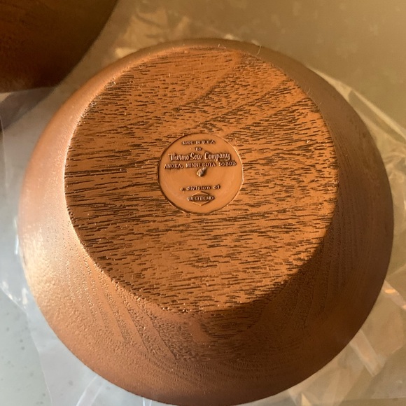 Vintage, NEW NEVER USED, Thermo Serv Westwood Salad Bowl Set. Wood Grain finish. - Picture 5 of 9